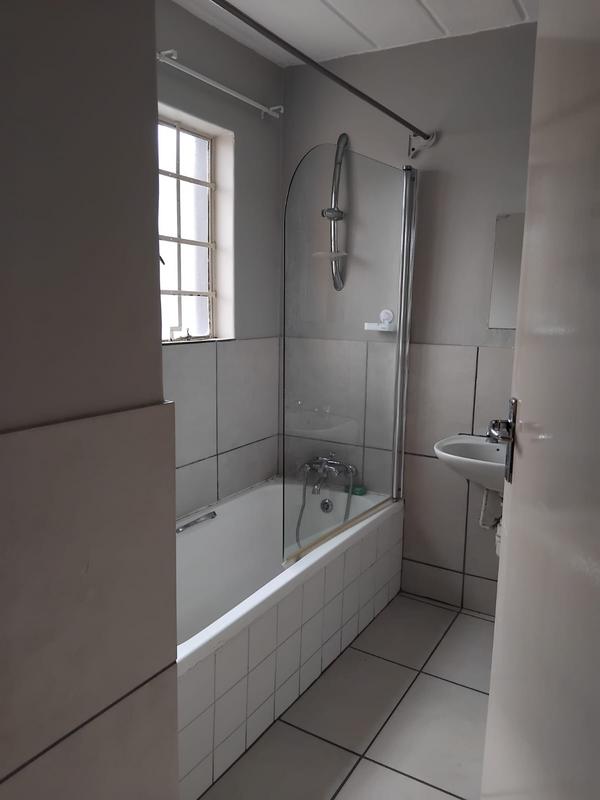 To Let 2 Bedroom Property for Rent in Bult West North West